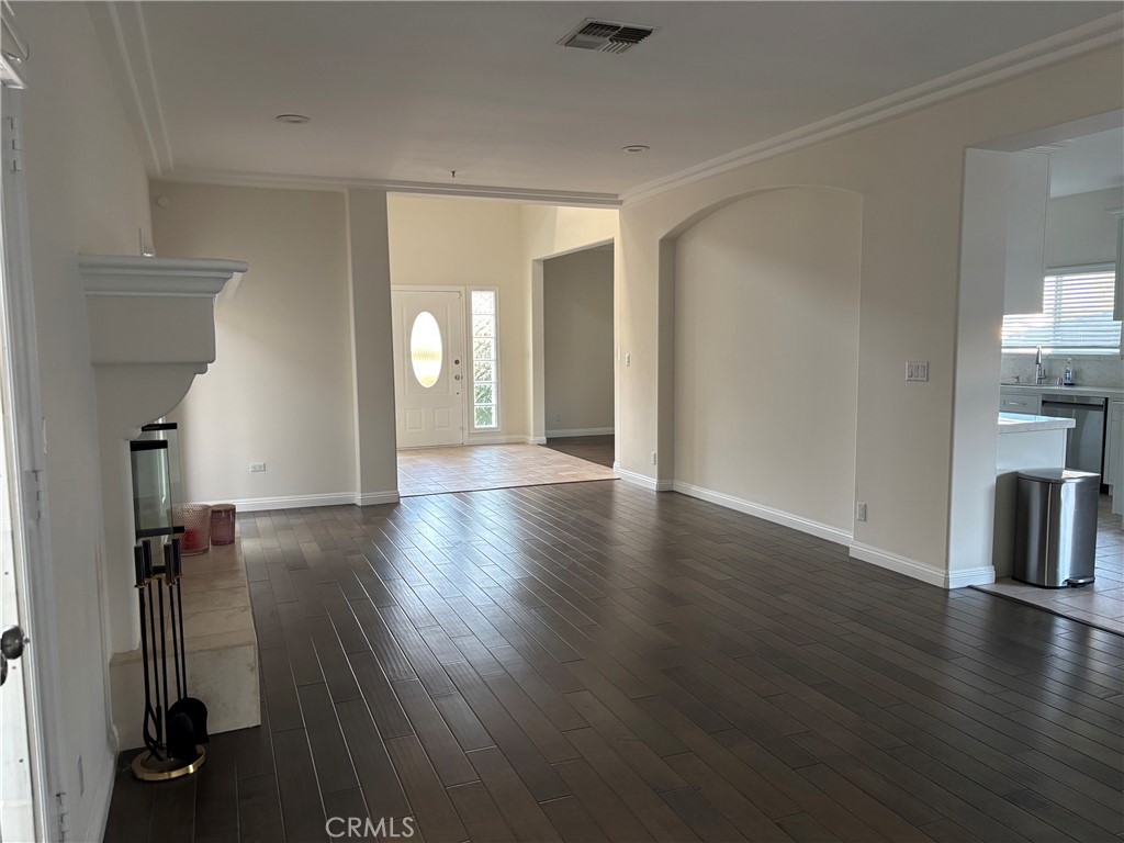 1712 Clark Lane A Property Photo 4