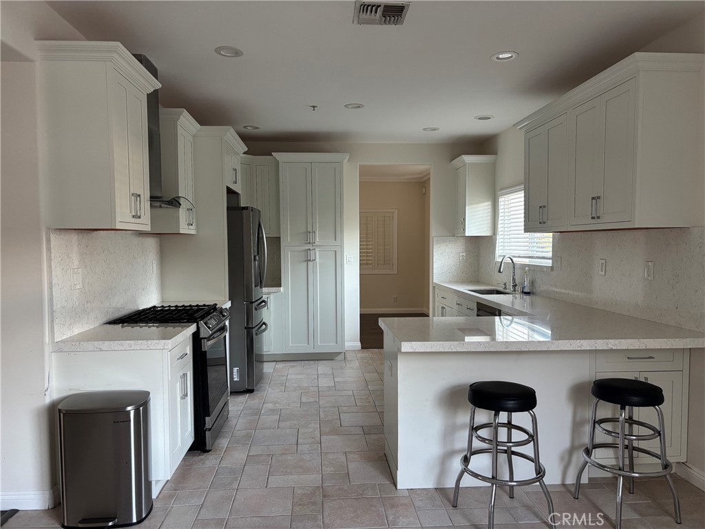 1712 Clark Lane A Property Photo 6
