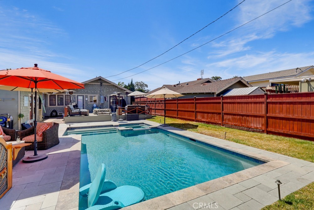 376 Orizaba Avenue Property Photo 37