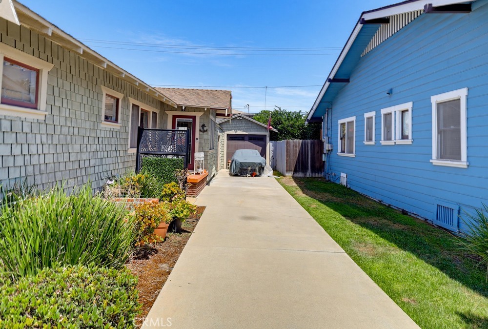 376 Orizaba Avenue Property Photo 45