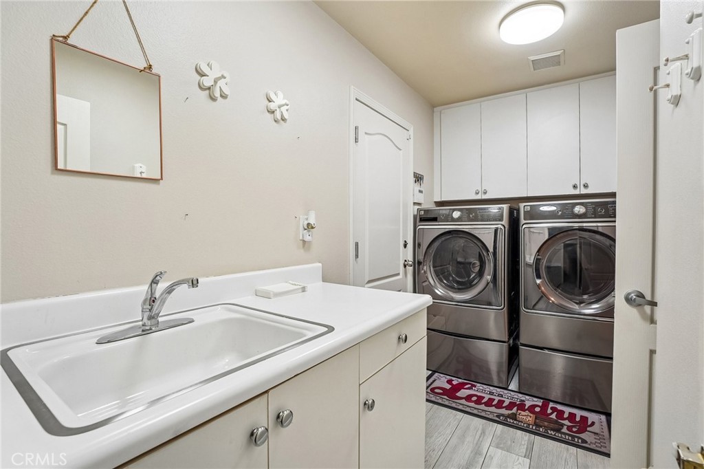 7365 Westcliff Drive Property Photo 45