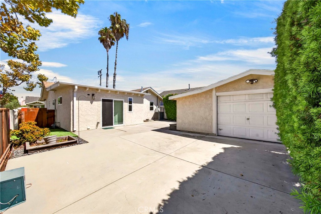 24637 Cypress Street Property Photo 41