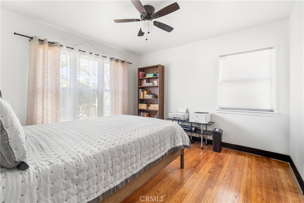 1208 S Stoneacre Property Photo 15