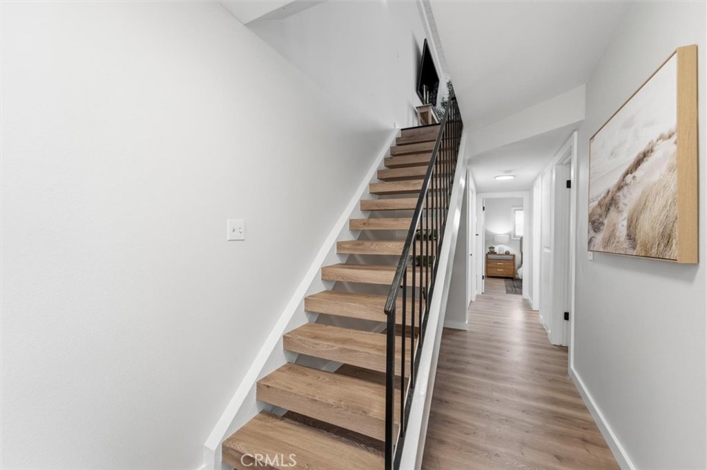 2305 Rockefeller B Property Photo 16