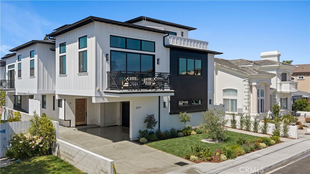 2217 Bataan Road B