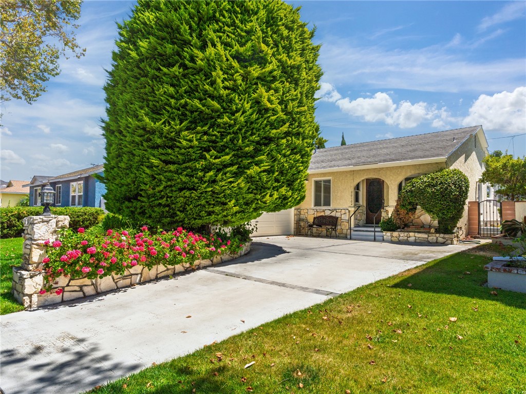 20104 Entradero Avenue Property Photo 1