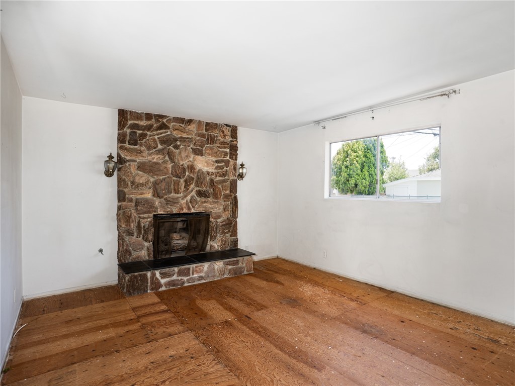 20104 Entradero Avenue Property Photo 10