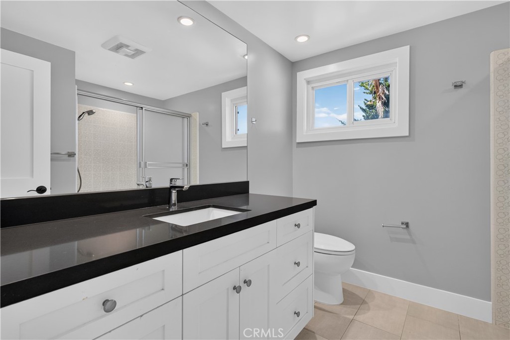 5630 Sunmist Property Photo 42