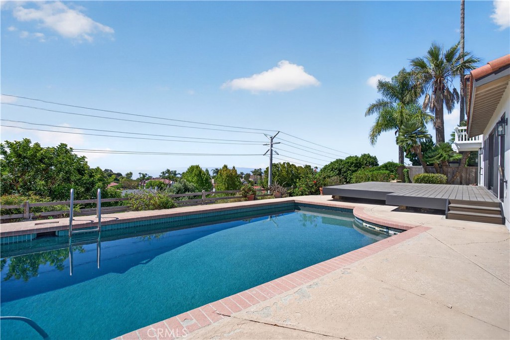 5630 Sunmist Property Photo 48