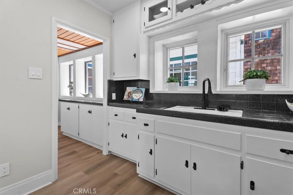 1828 Andreo Property Photo 12