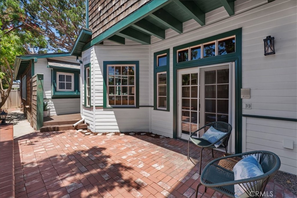 1828 Andreo Property Photo 32