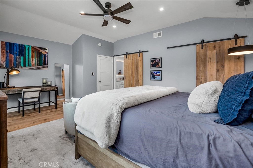 861 Sheldon Street Property Photo 14