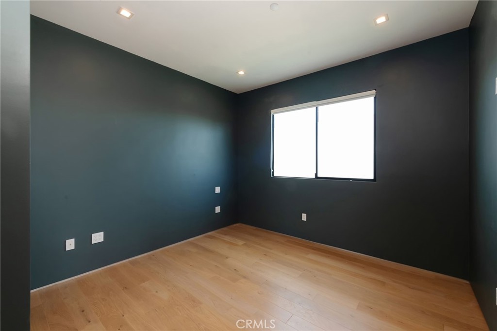 1643 S Carmelina Property Photo 25