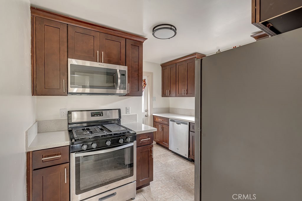 1515 E Walnut Way Property Photo 16