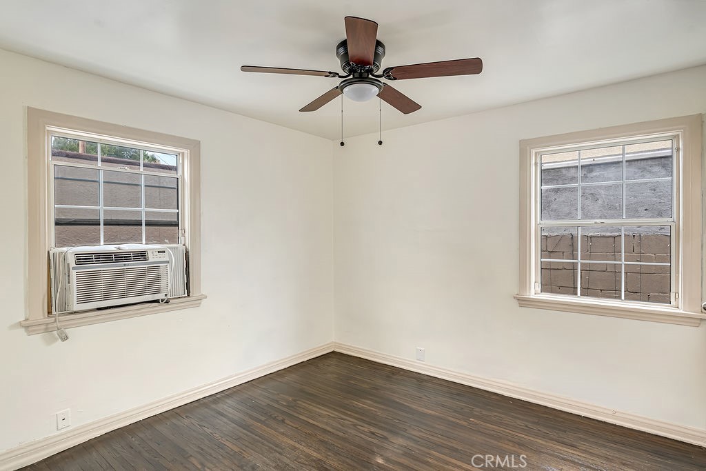 1515 E Walnut Way Property Photo 18