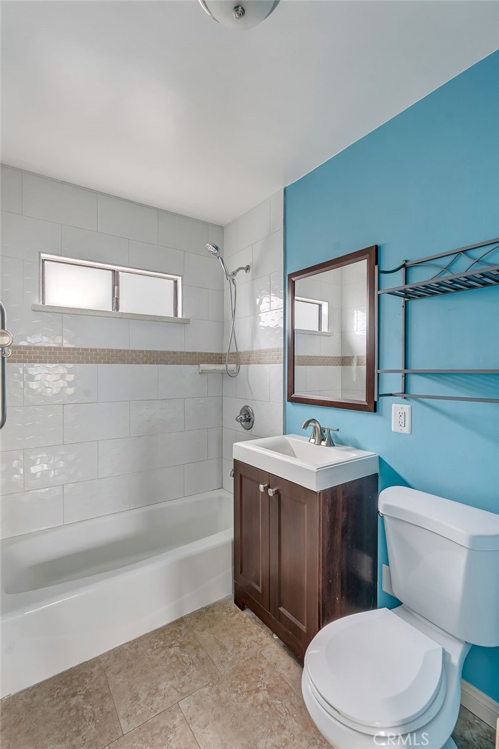 1515 E Walnut Way Property Photo 24