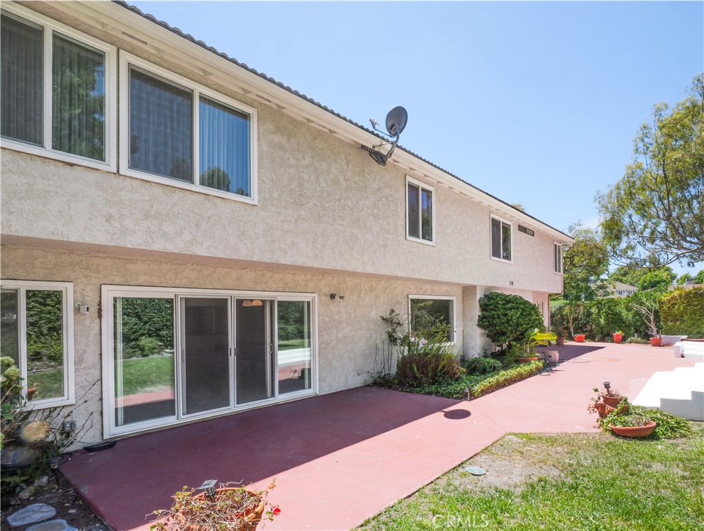 5465 Valley View Property Photo 40