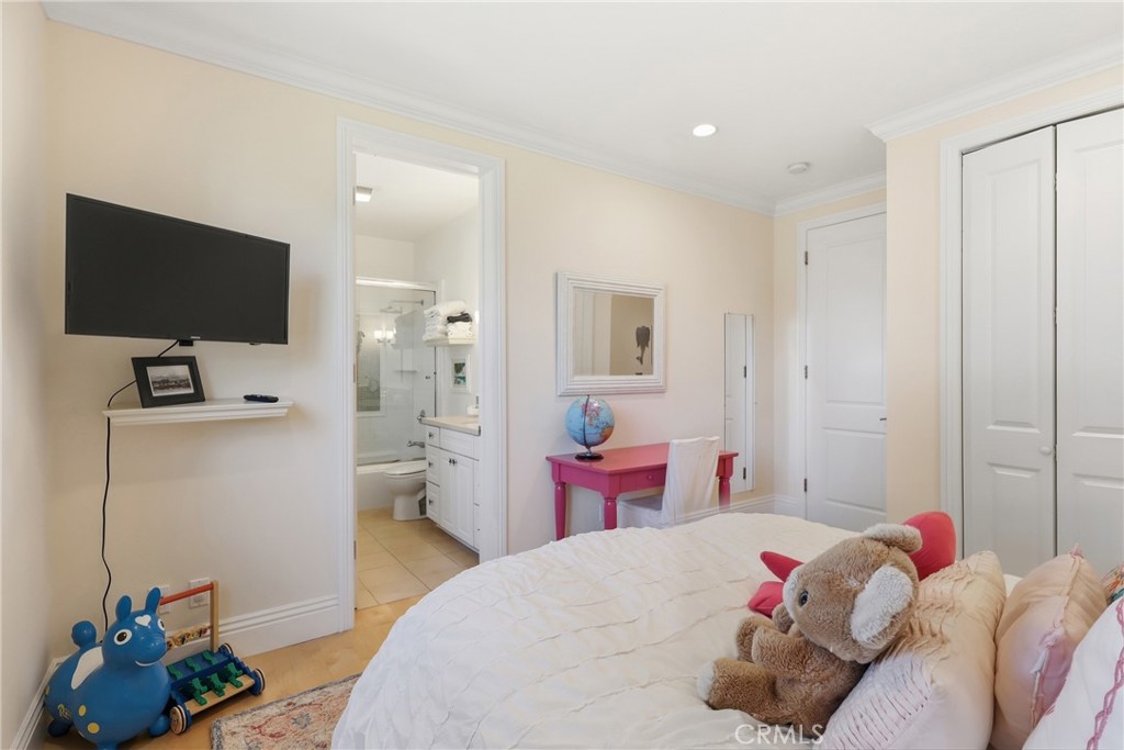 628 Via Monte Doro Property Photo 33