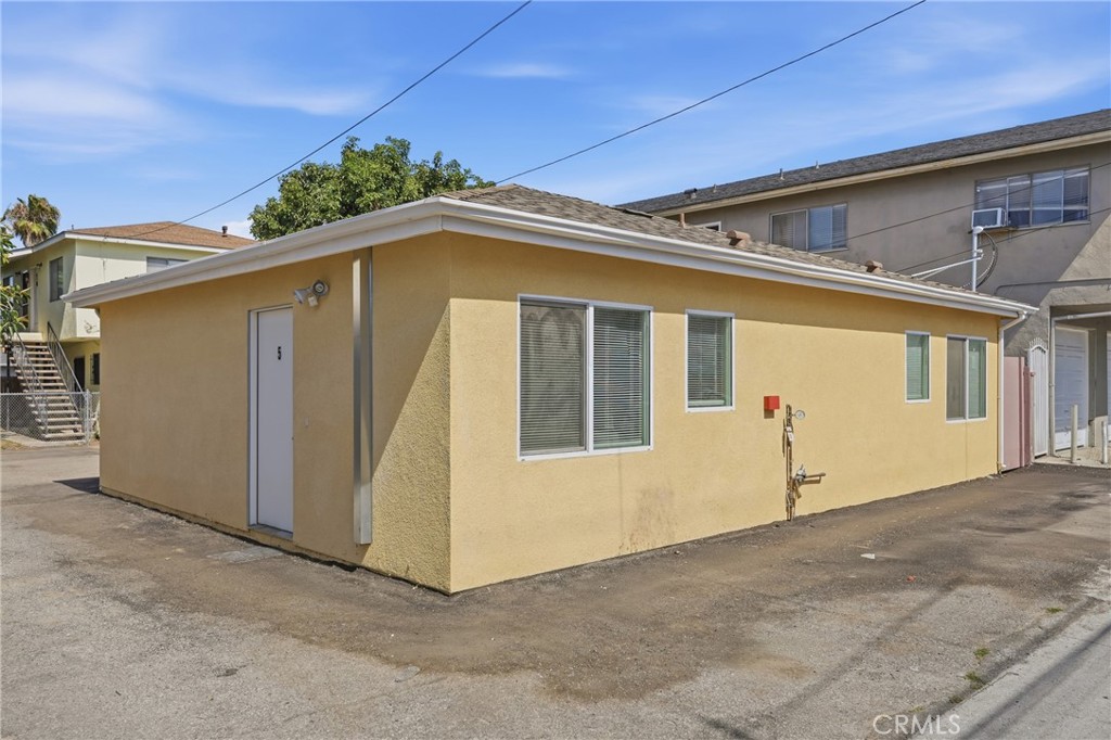 702 Walnut Street 6 Property Photo 10