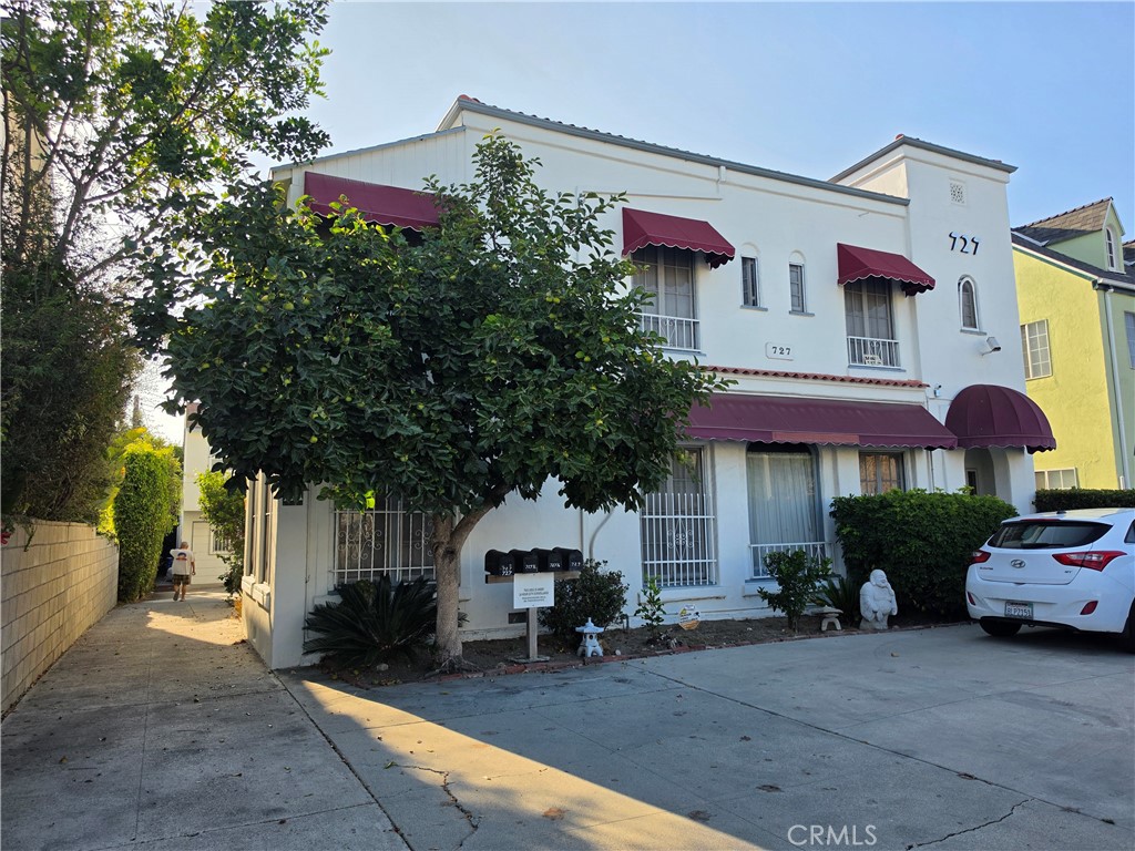 727 Crenshaw Property Photo 1