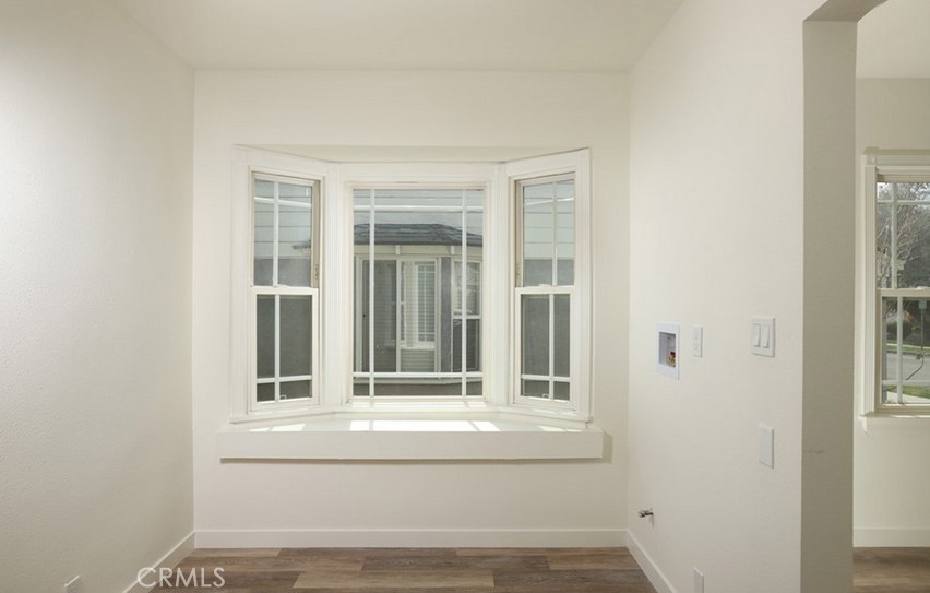 1004 W Clark Property Photo 11