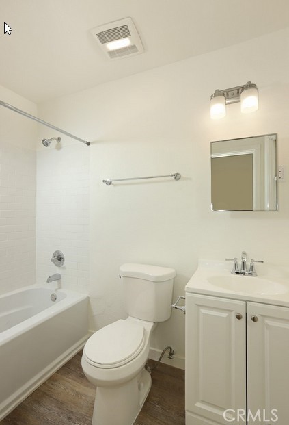 1004 W Clark Property Photo 14