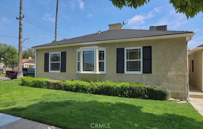 1004 W Clark Property Photo 19