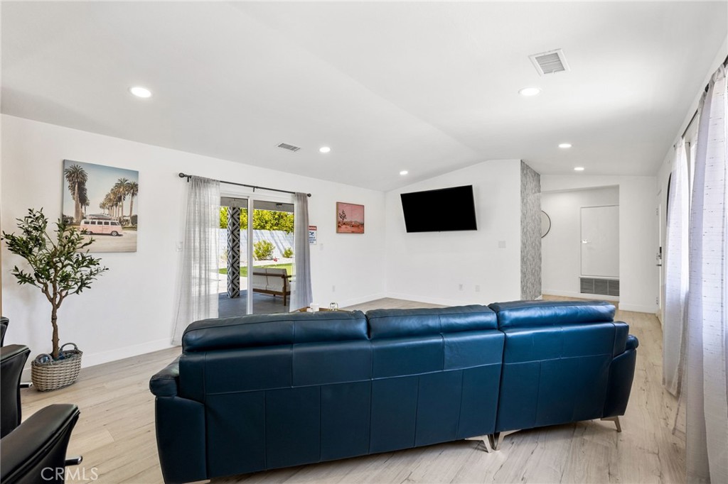 3030 E Vincentia Property Photo 52