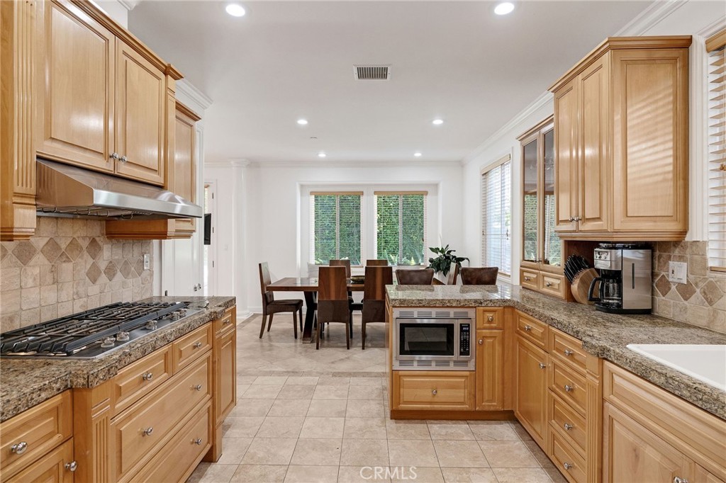 2115 Pullman Lane B Property Photo 16