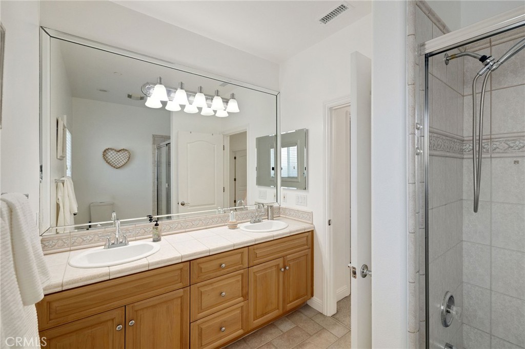 2115 Pullman Lane B Property Photo 25