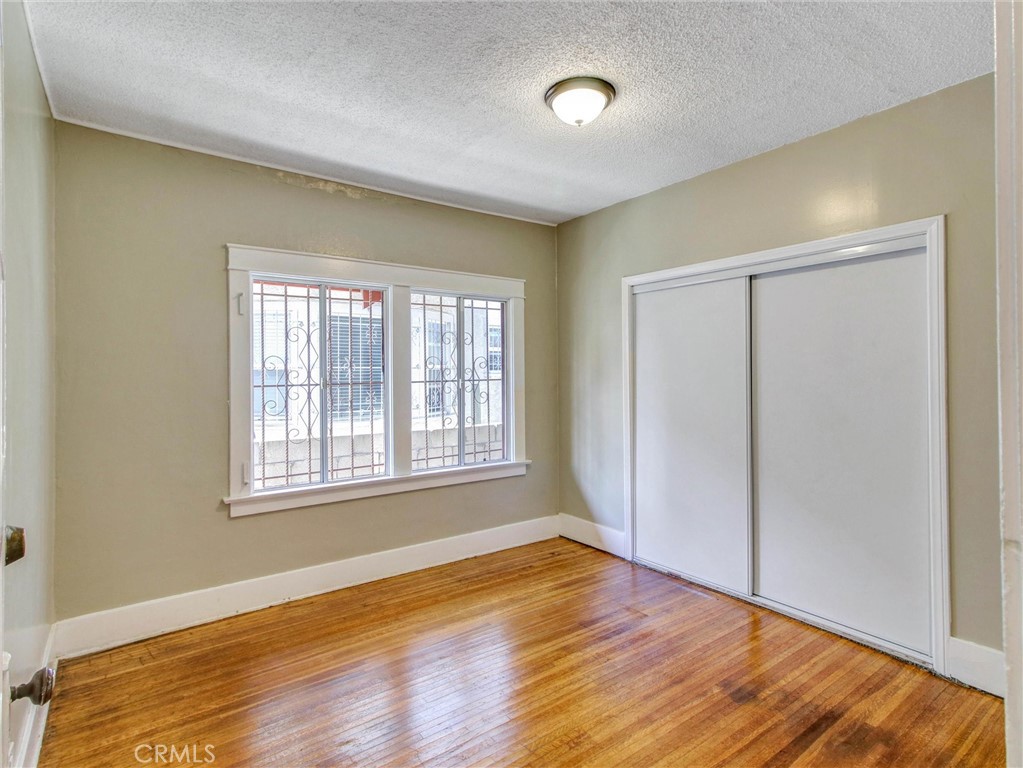 3021 5th Property Photo 13
