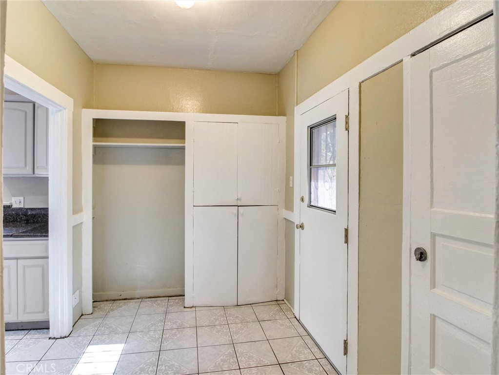 3021 5th Property Photo 19