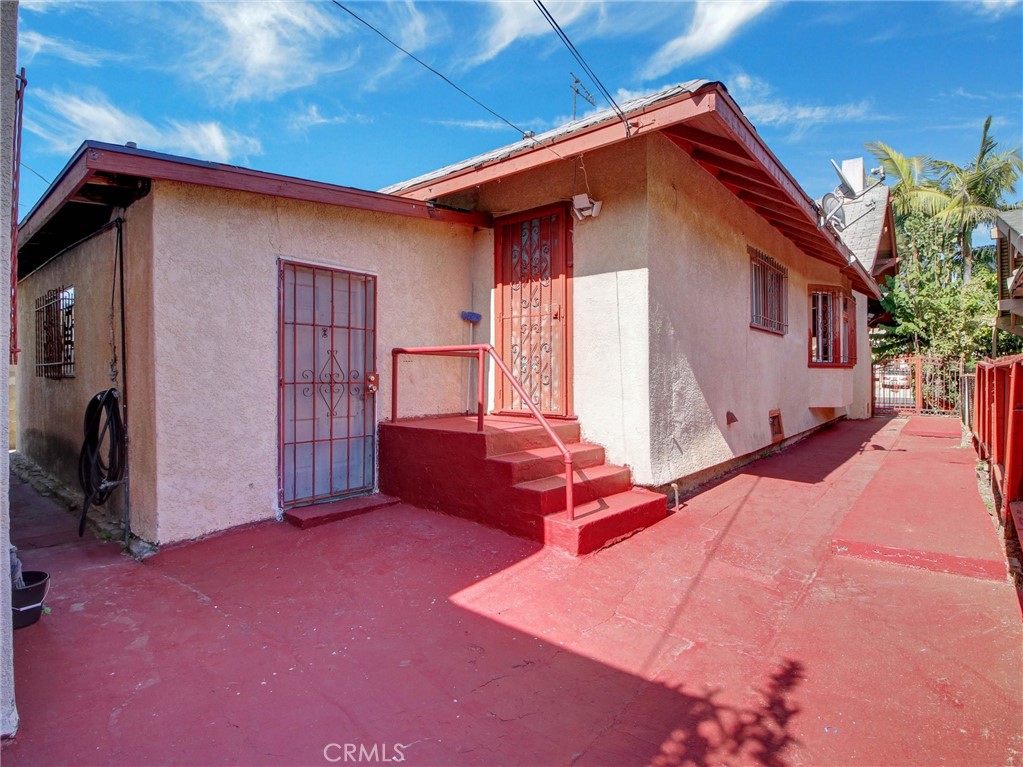 3021 5th Property Photo 24