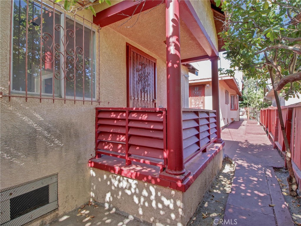 3021 5th Property Photo 26