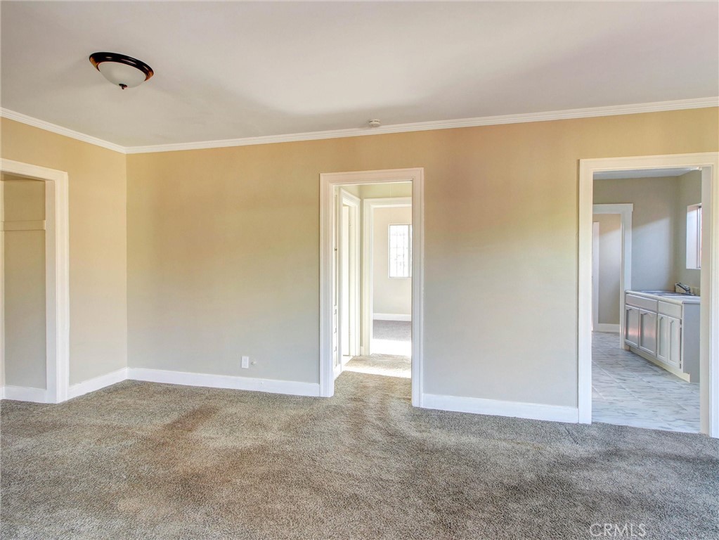 3021 5th Property Photo 29