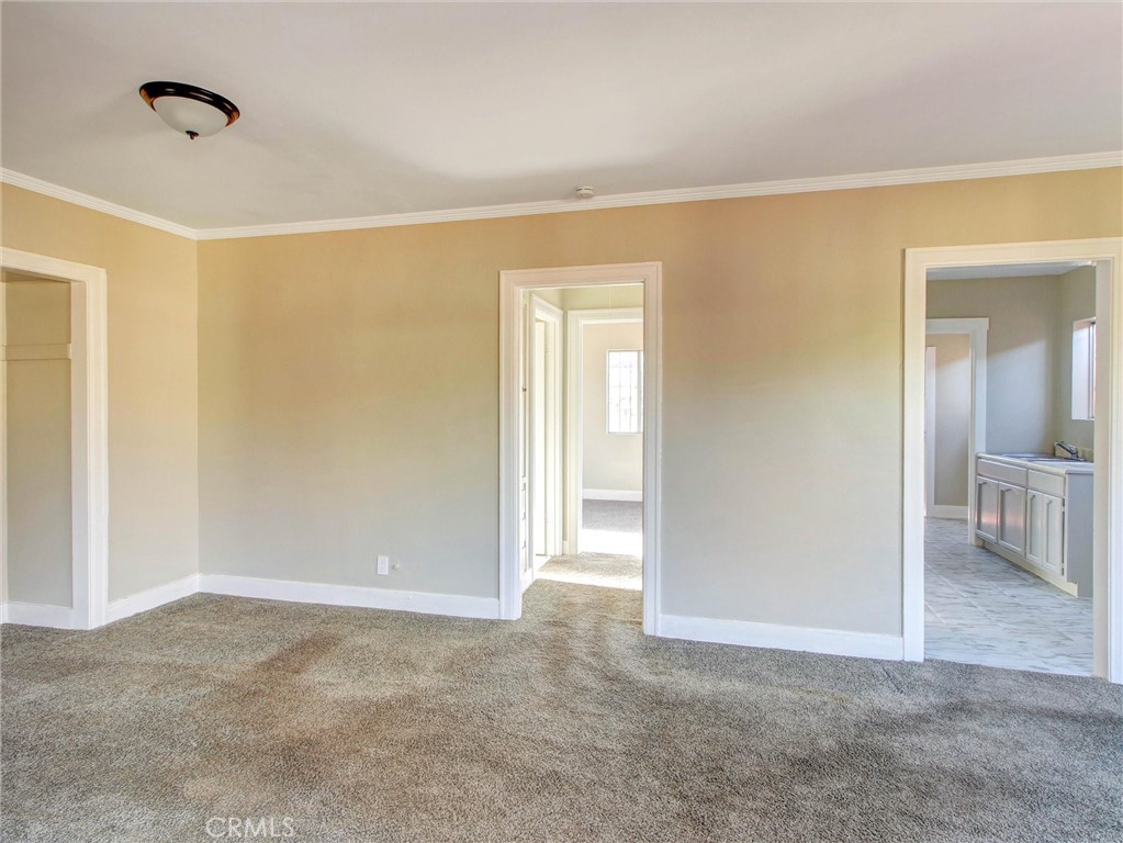 3021 5th Property Photo 30