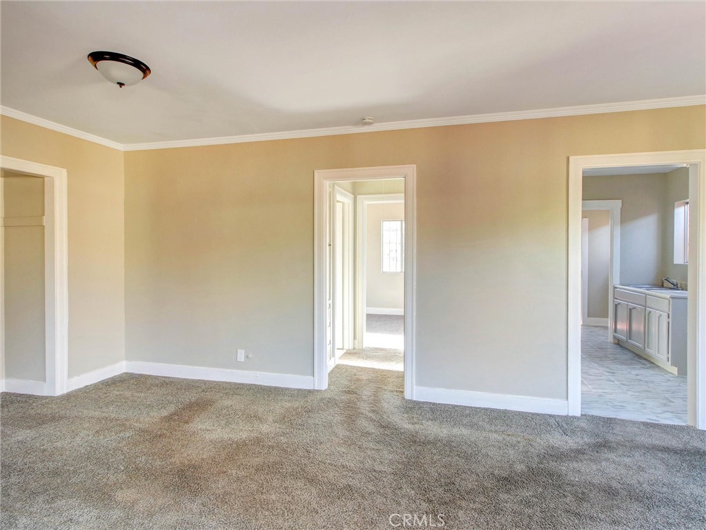 3021 5th Property Photo 30