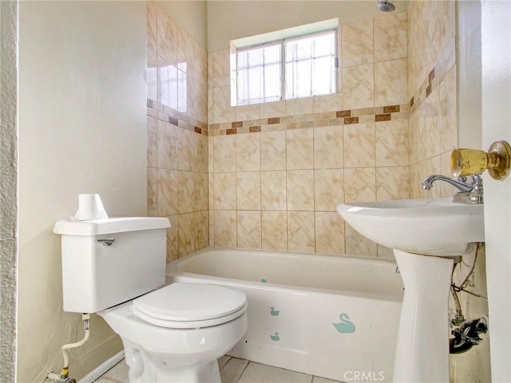 3021 5th Property Photo 41