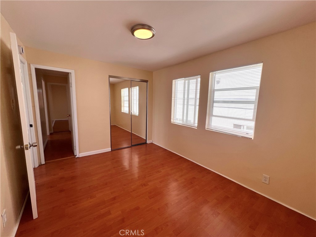 12924 Prairie Avenue C Property Photo 9