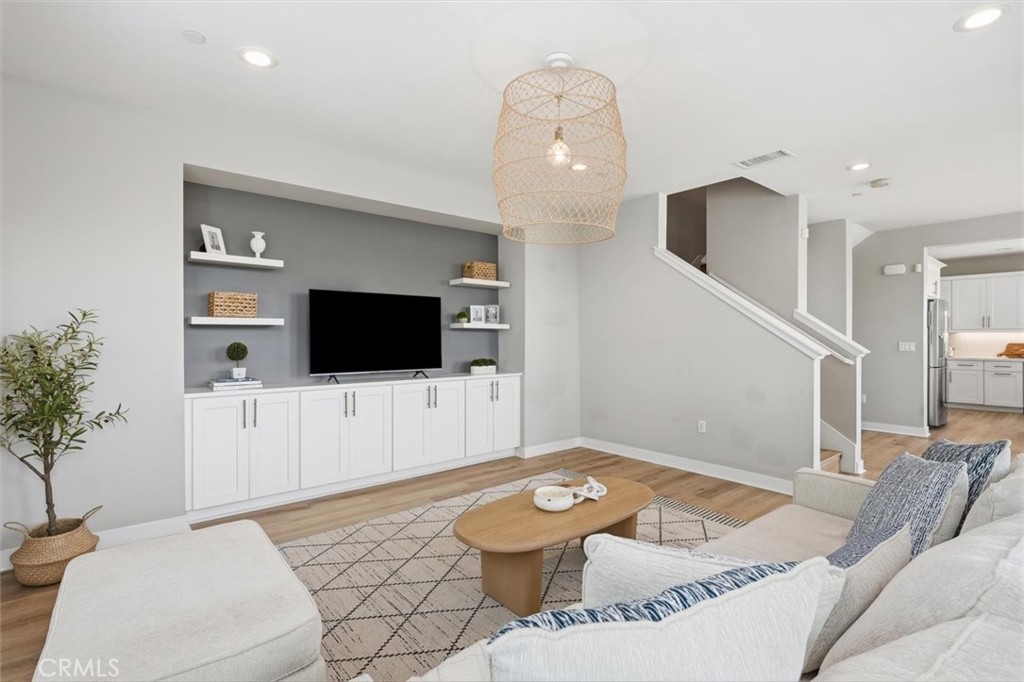 14331 Van Ness Avenue Property Photo 18