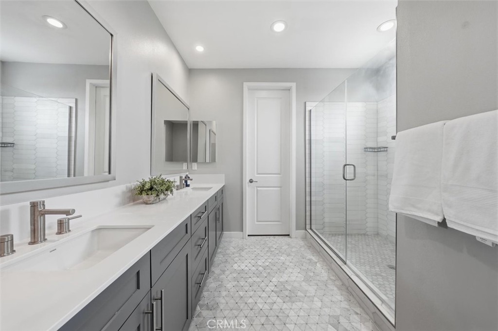 14331 Van Ness Avenue Property Photo 34
