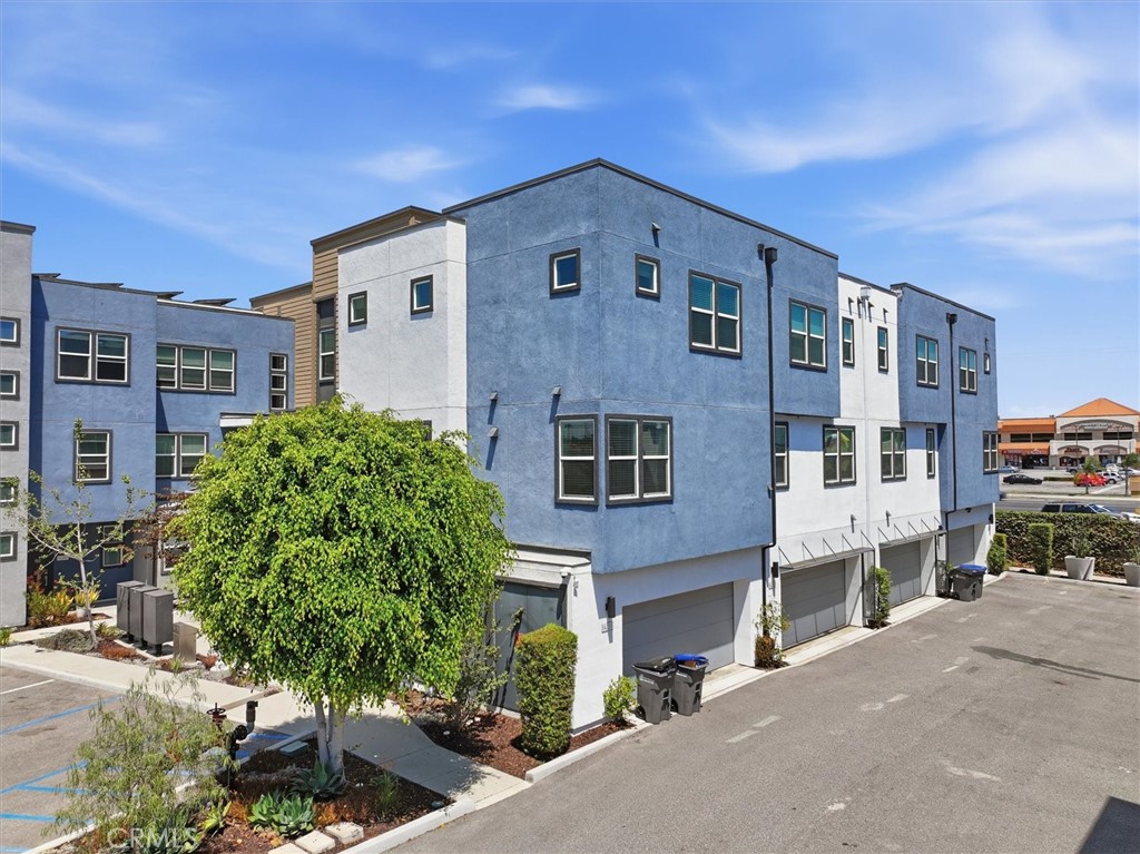14331 Van Ness Avenue Property Photo 53