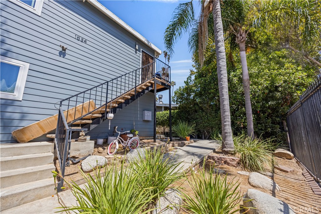 1034 Pleasantview Property Photo 4