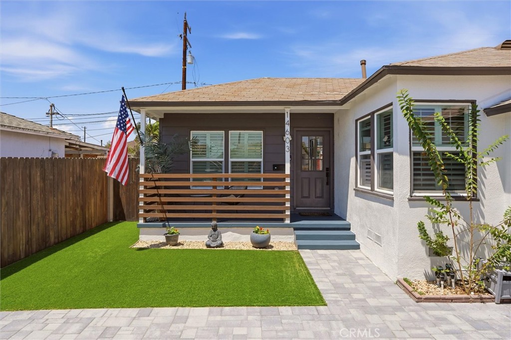 14603 Purche Avenue Property Photo 1