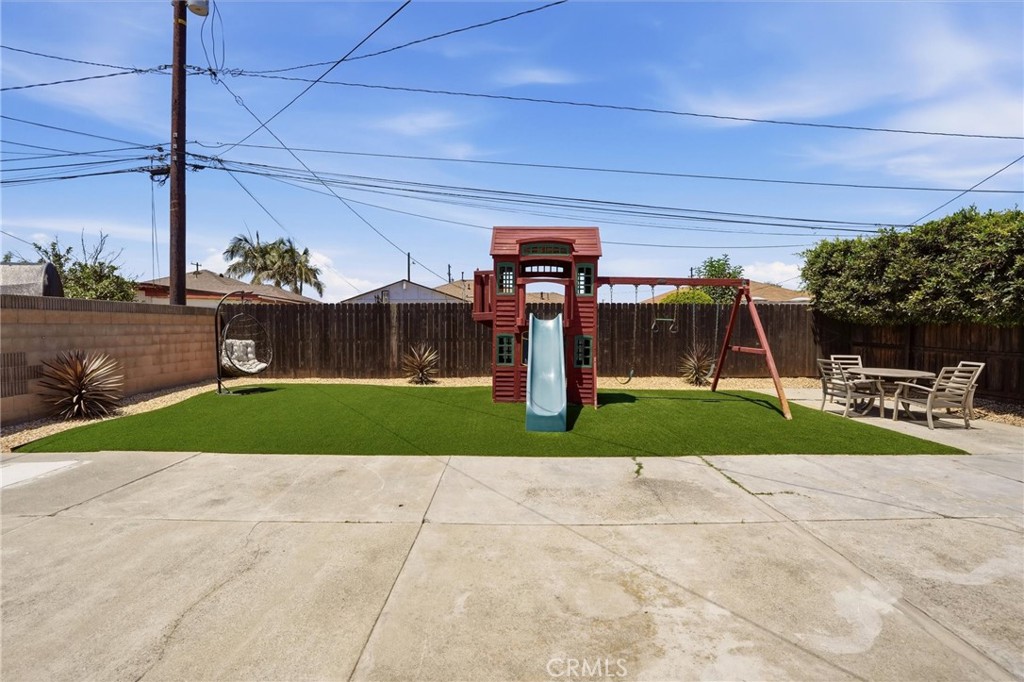 14603 Purche Avenue Property Photo 16
