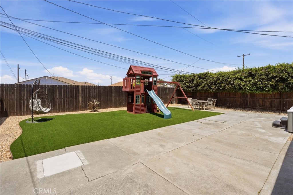 14603 Purche Avenue Property Photo 17
