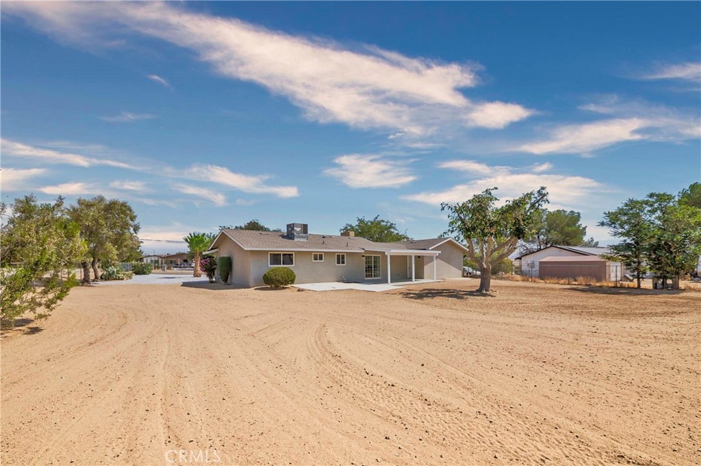 18767 Albany Street Property Photo 14