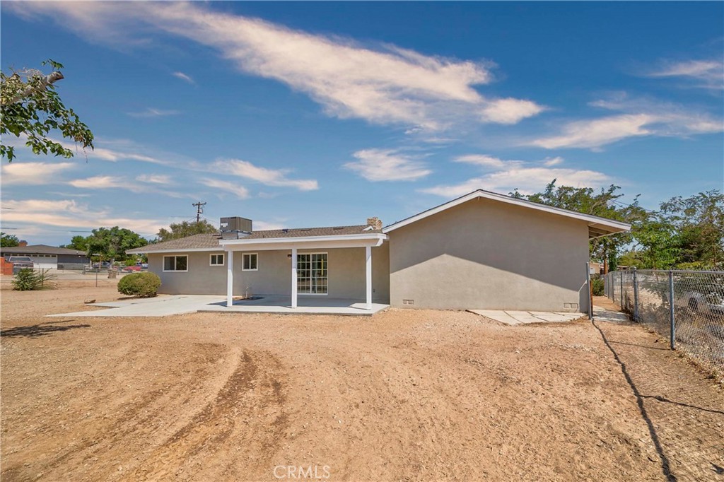 18767 Albany Street Property Photo 15