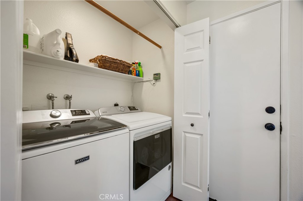 582 Lantana Property Photo 31