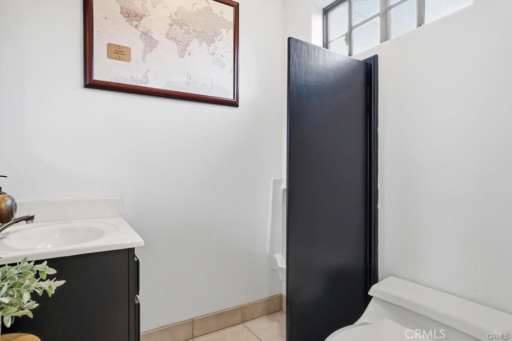 3427 W 187th Street Property Photo 24